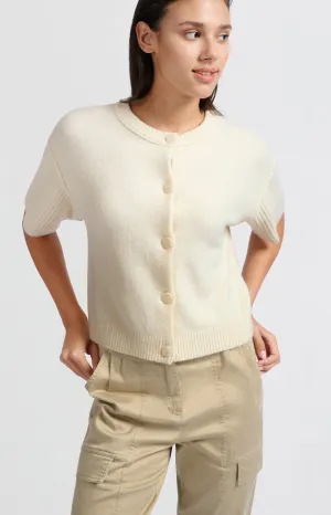 Cream-colored cardigan with short wide sleeves and round neck