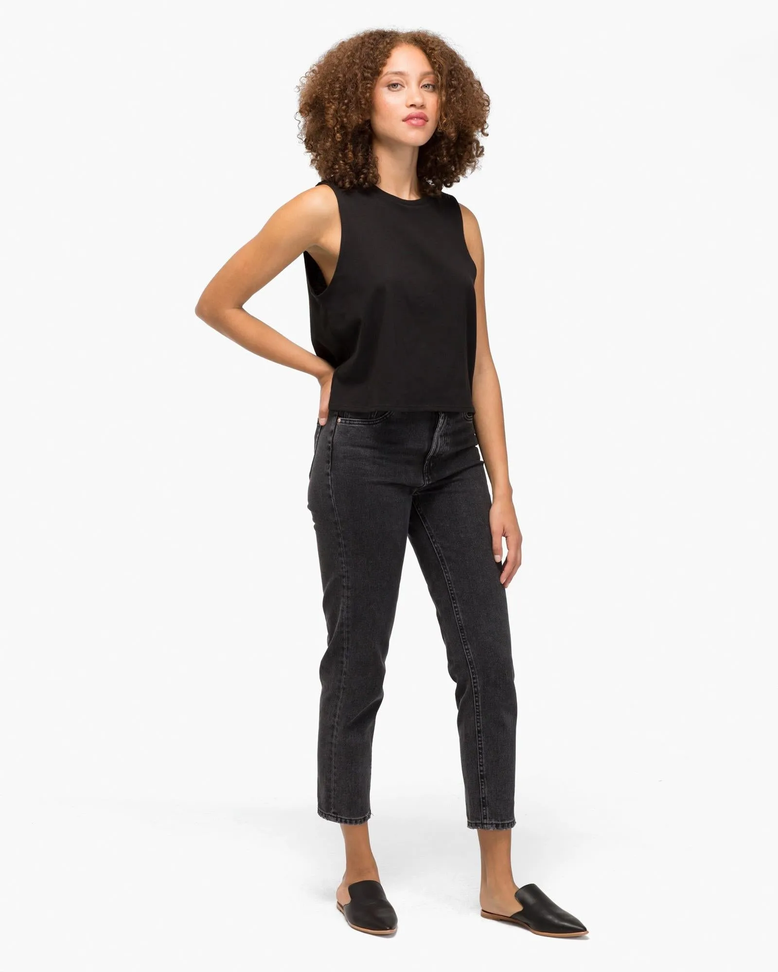 Cropped Muscle Tank (Black)