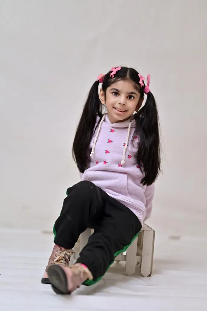 Girls Pullover Embroidered Flower (Ice Pink)