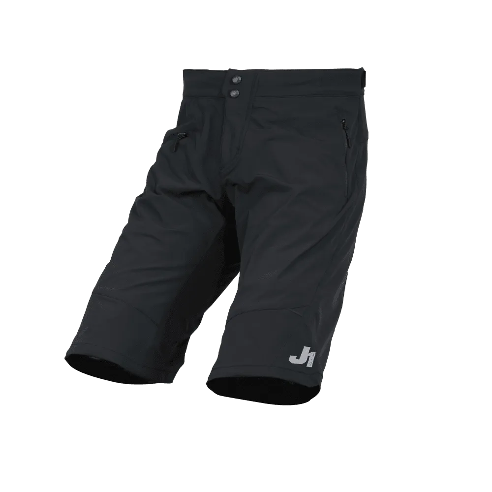 J-EXPLORER SHORTS
